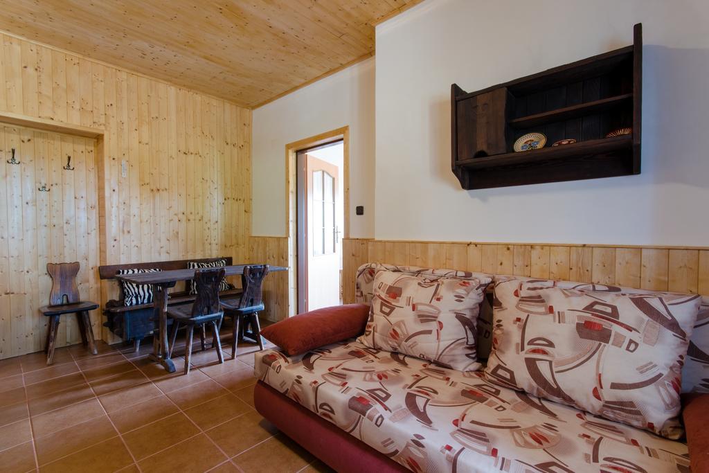 Penzion Pulciny 43 Habitación foto